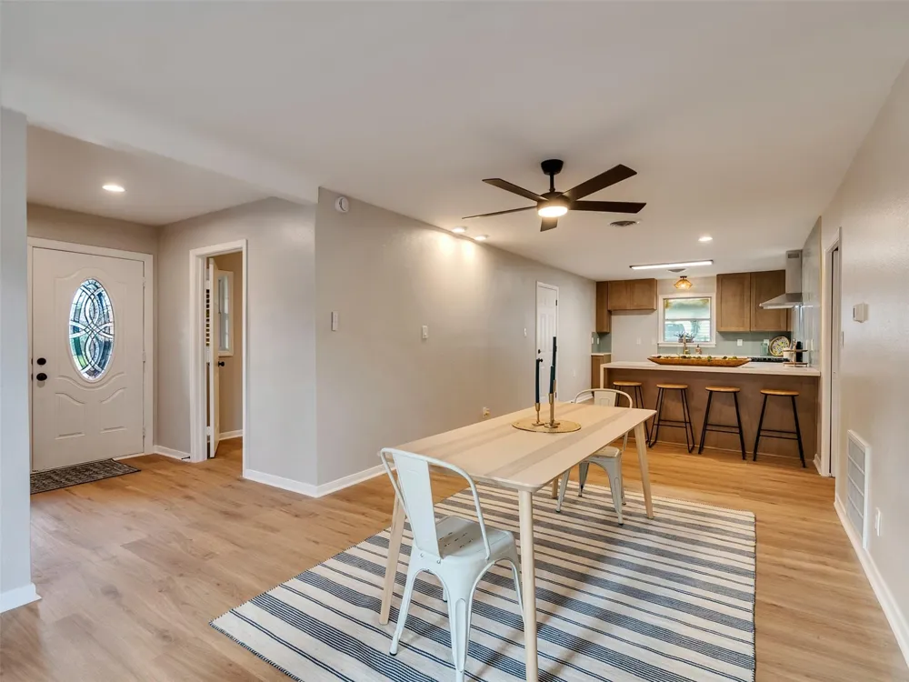 6614 Golf Crest Drive Galveston, TX 77551