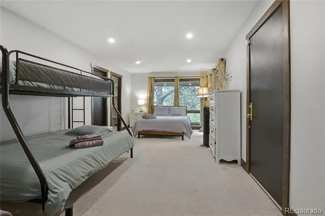 1420 Point Of The Pines Drive Colorado Springs, CO 80919