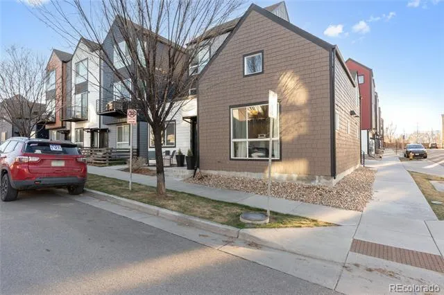 1075 Depew Street Lakewood, CO 80214