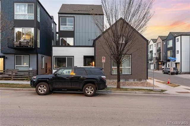 1075 Depew Street Lakewood, CO 80214