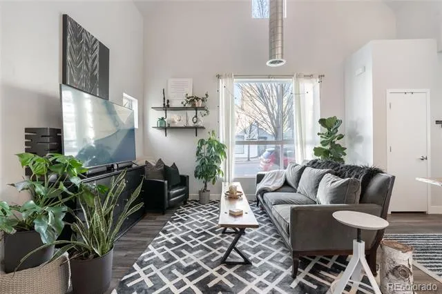 1075 Depew Street Lakewood, CO 80214