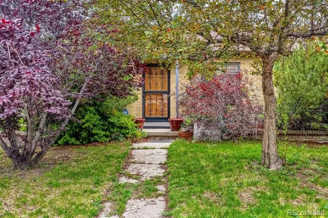 2058 Meade Street Denver, CO 80211
