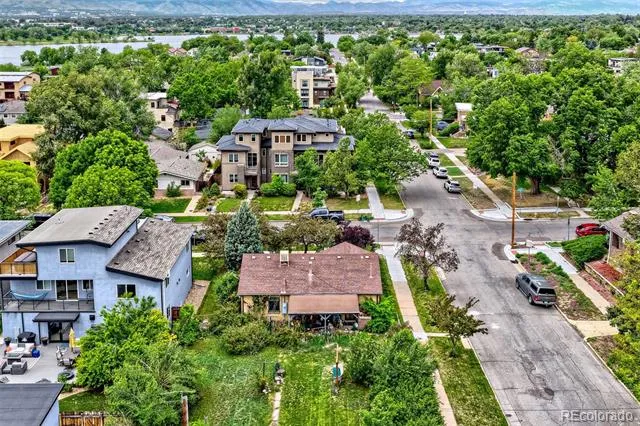 2058 Meade Street Denver, CO 80211