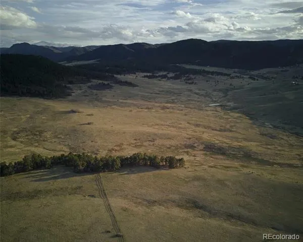 Address Not Shown Larkspur, CO 80118