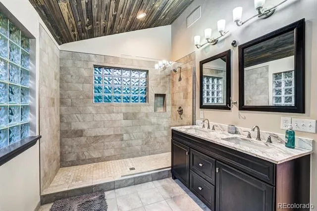 1095 Quartzville Road Alma, CO 80440