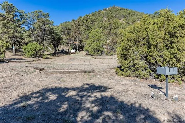 7528 US Highway 50 Howard, CO 81233