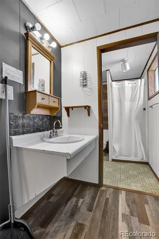 7528 US Highway 50 Howard, CO 81233