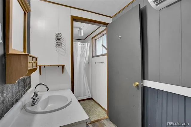 7528 US Highway 50 Howard, CO 81233