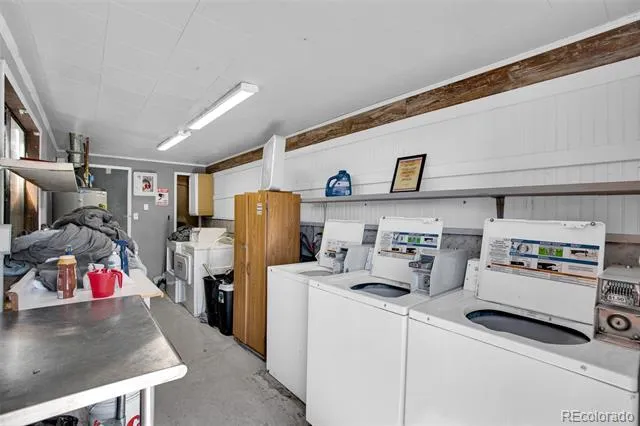 7528 US Highway 50 Howard, CO 81233