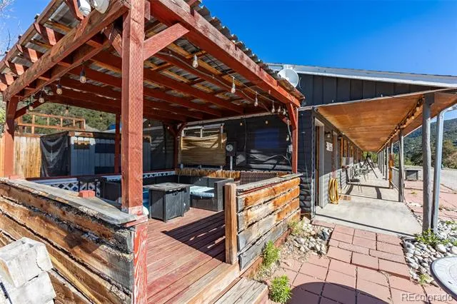 7528 US Highway 50 Howard, CO 81233