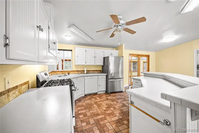 41 Matterhorn Circle Westcliffe, CO 81252