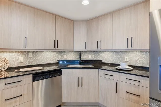 8100 E Union Avenue #1413 Denver, CO 80237