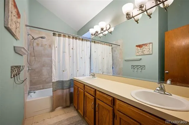 23528 Pondview Place Golden, CO 80401