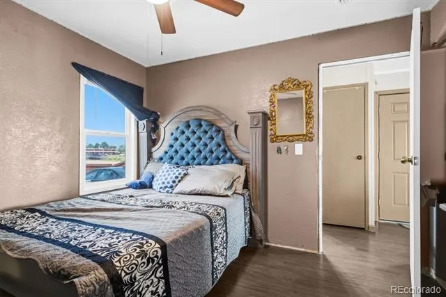 15814 colfax ave Aurora, CO 80011