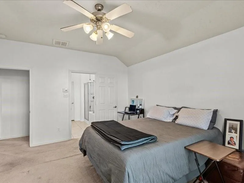 6507 Canyon Mist Lane Dickinson, TX 77539