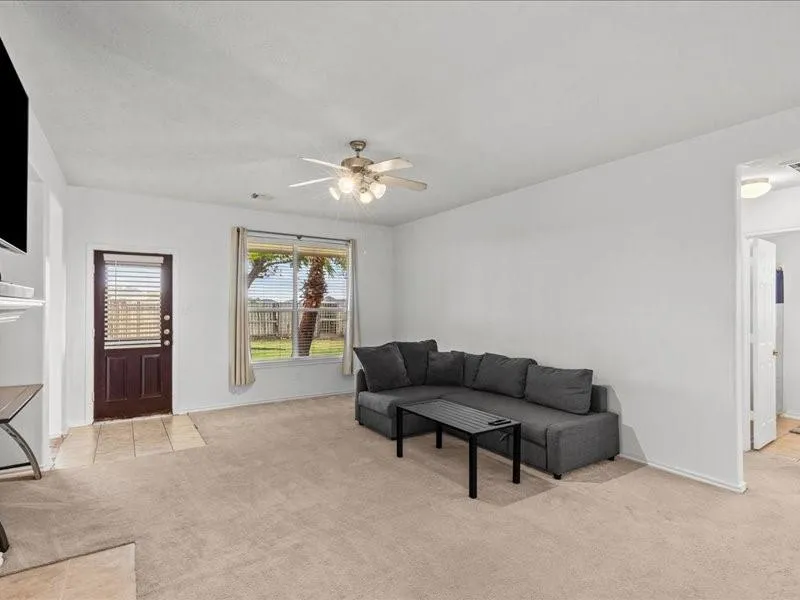 6507 Canyon Mist Lane Dickinson, TX 77539