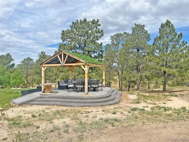 6200 Canyon Trail Elizabeth, CO 80107
