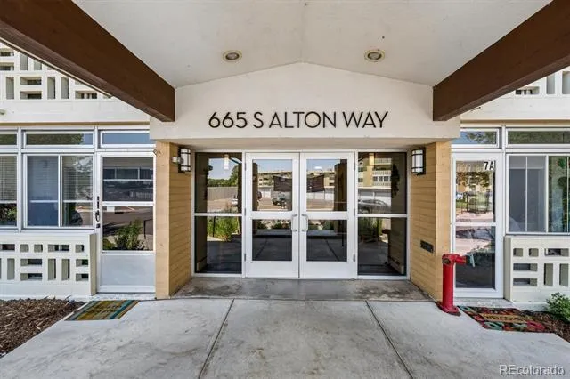 665 S Alton Way #8A Denver, CO 80247