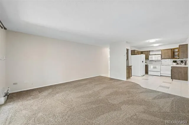 665 S Alton Way #8A Denver, CO 80247