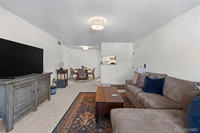 8555 Fairmount Drive #I204 Denver, CO 80247