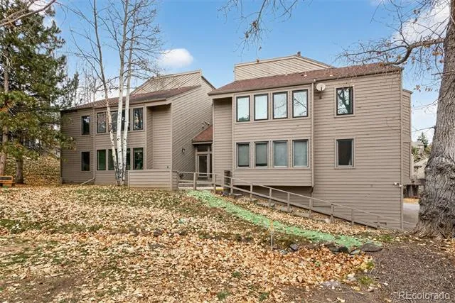 23660 Pondview Place #E Golden, CO 80401