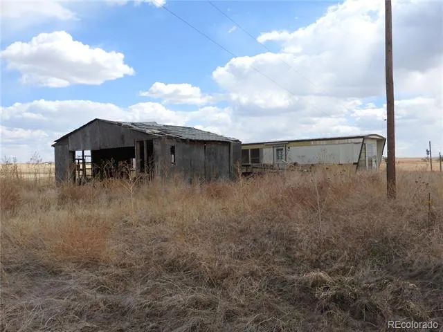 67500 E County Road 38 Byers, CO 80103