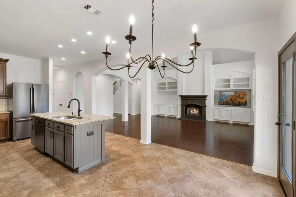 71 W Canyon Wren Circle Spring, TX 77389