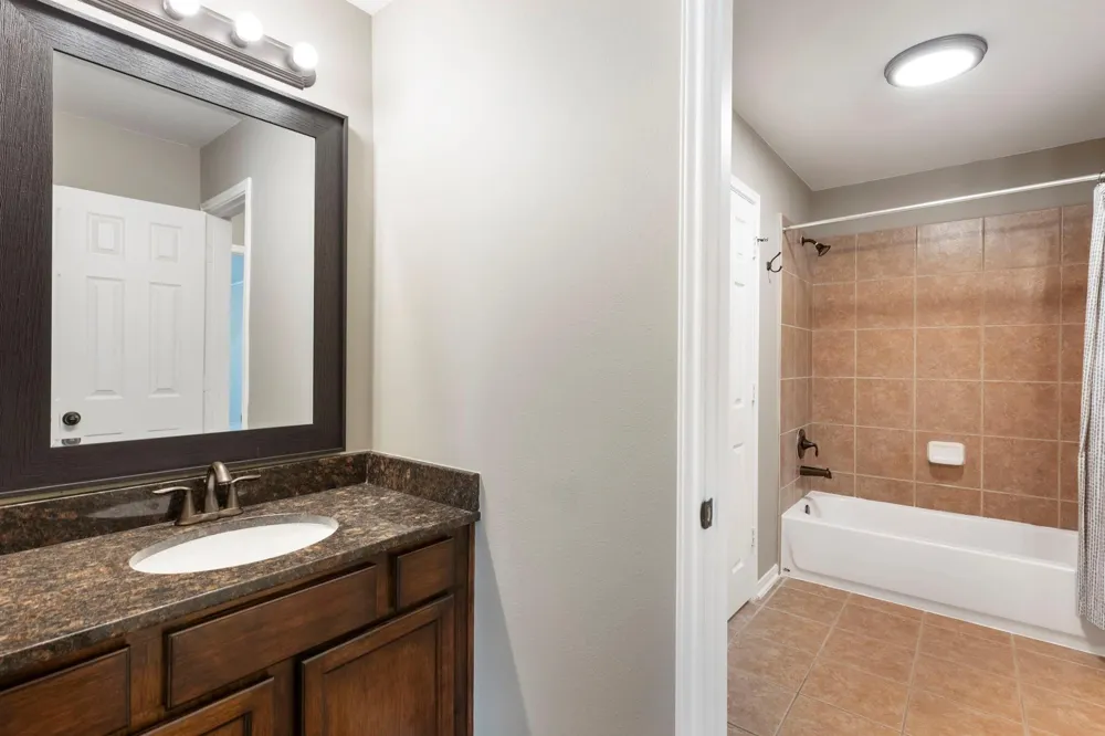 71 W Canyon Wren Circle Spring, TX 77389