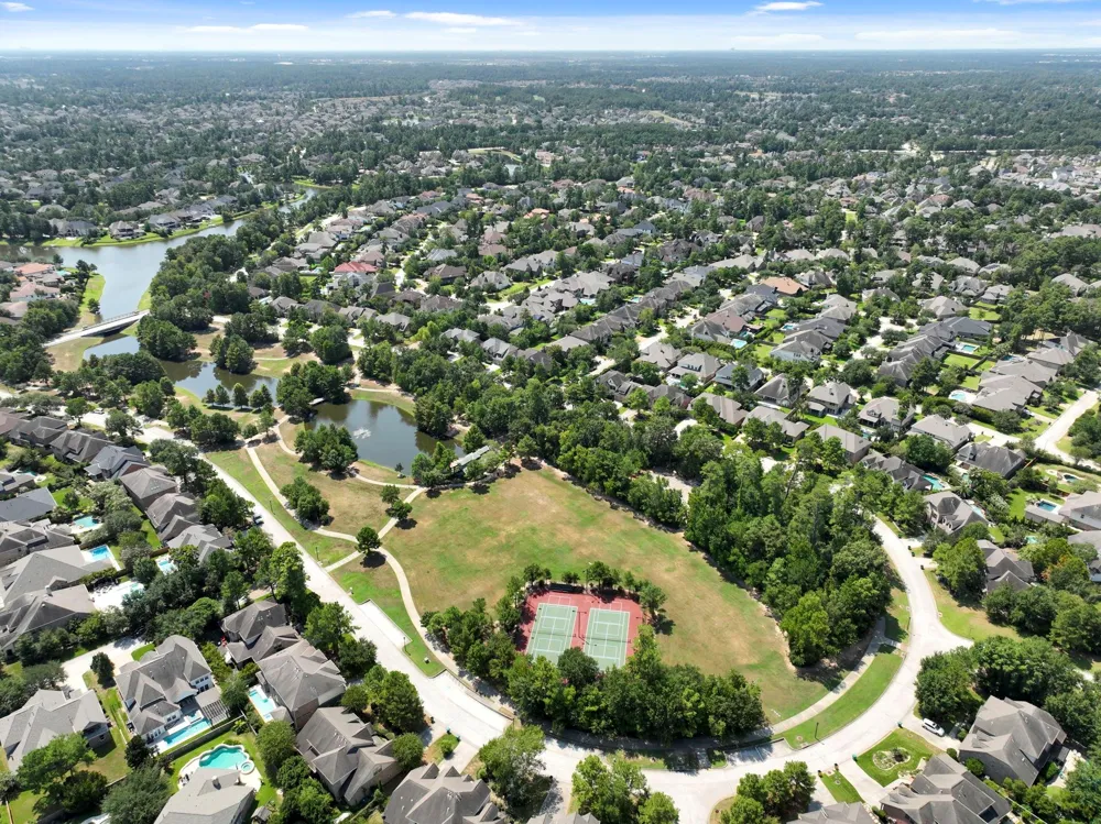 71 W Canyon Wren Circle Spring, TX 77389
