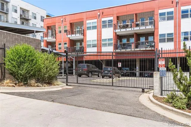 2518 16 th Street Denver, CO 80211