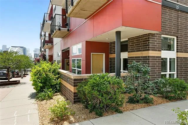 2518 16 th Street Denver, CO 80211