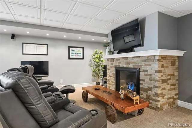 700 Albion Street Denver, CO 80220