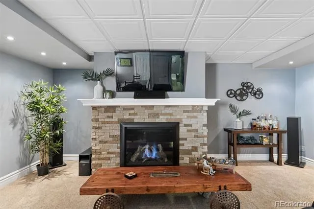 700 Albion Street Denver, CO 80220