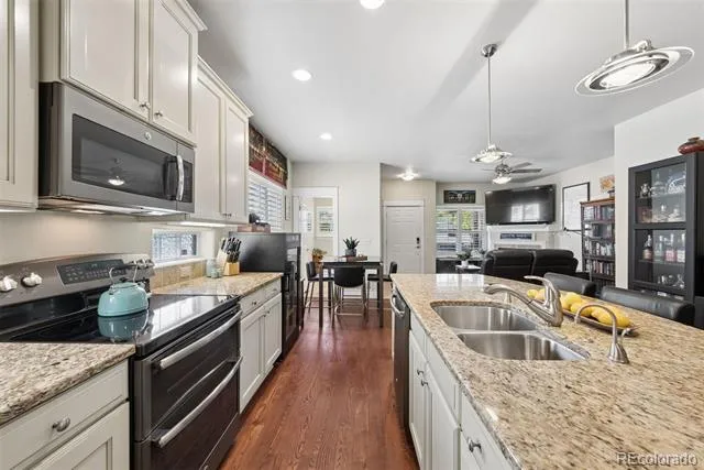 700 Albion Street Denver, CO 80220
