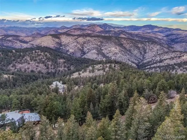 000 Upper Moss Rock Road Golden, CO 80401