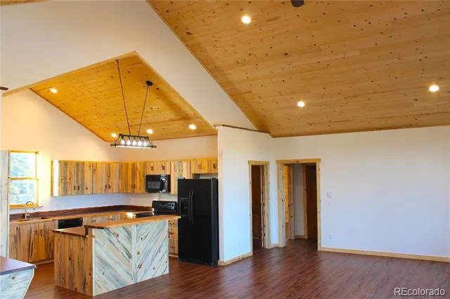 59 Whip Way Hartsel, CO 80449