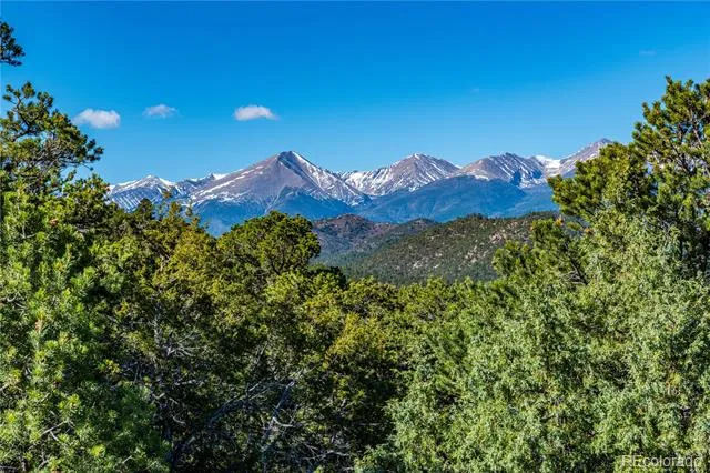 2126 E Path Cotopaxi, CO 81223