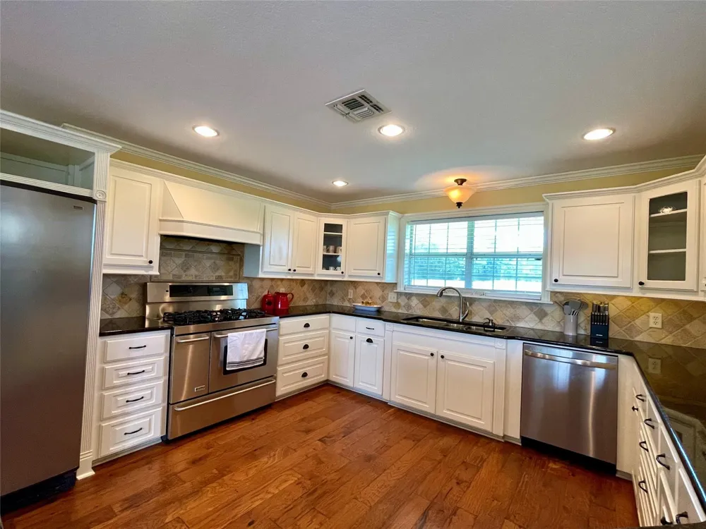 3999 An County Road 174 Grapeland, TX 75844