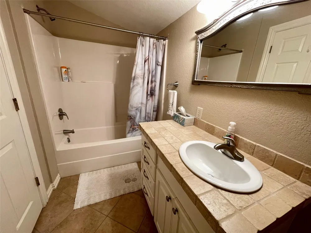 3999 An County Road 174 Grapeland, TX 75844