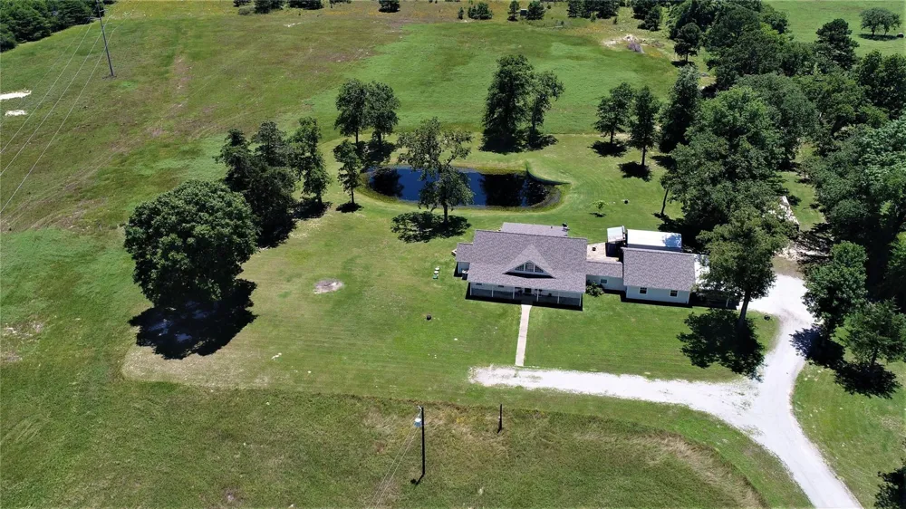3999 An County Road 174 Grapeland, TX 75844