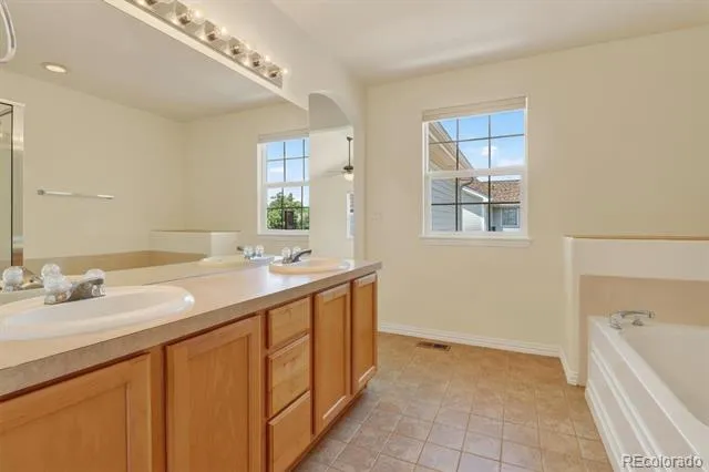 8300 E Fairmount Drive #NN102 Denver, CO 80247
