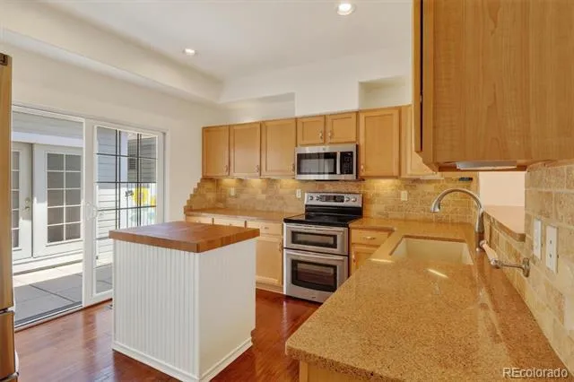 8300 E Fairmount Drive #NN102 Denver, CO 80247