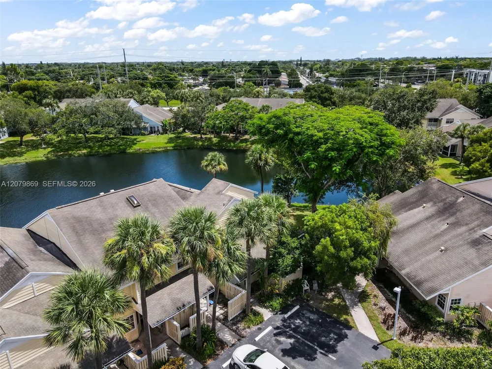 2071 Champions Way North Lauderdale, FL 33068