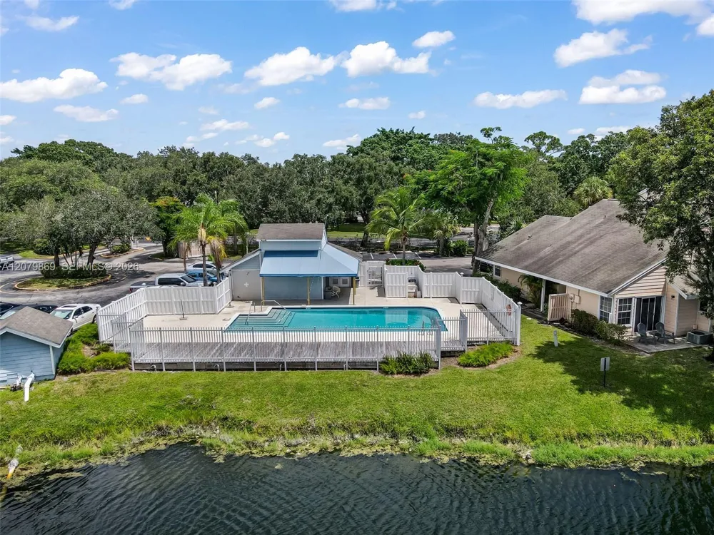 2071 Champions Way North Lauderdale, FL 33068