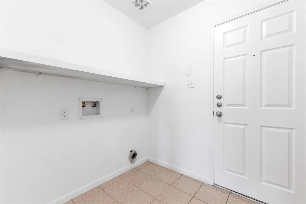 8414 Hidalgo Drive Rosenberg, TX 77469