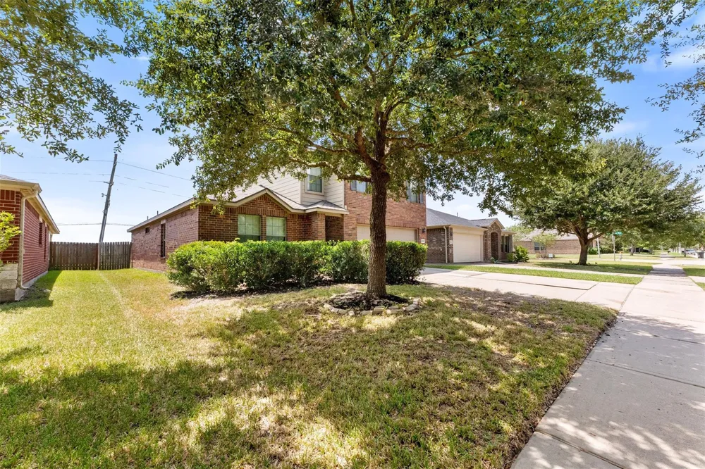 8414 Hidalgo Drive Rosenberg, TX 77469