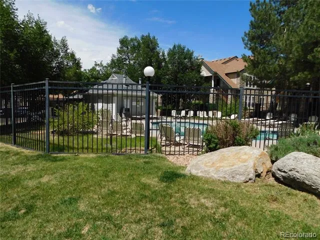 4044 S Carson Street #F Aurora, CO 80014