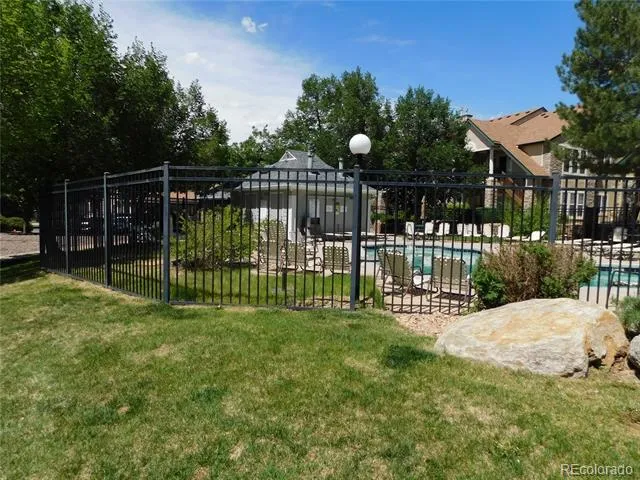 4044 S Carson Street #F Aurora, CO 80014