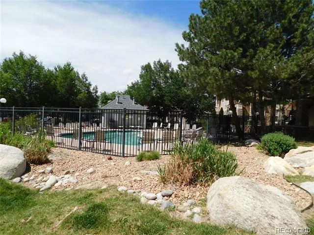 4044 S Carson Street #F Aurora, CO 80014