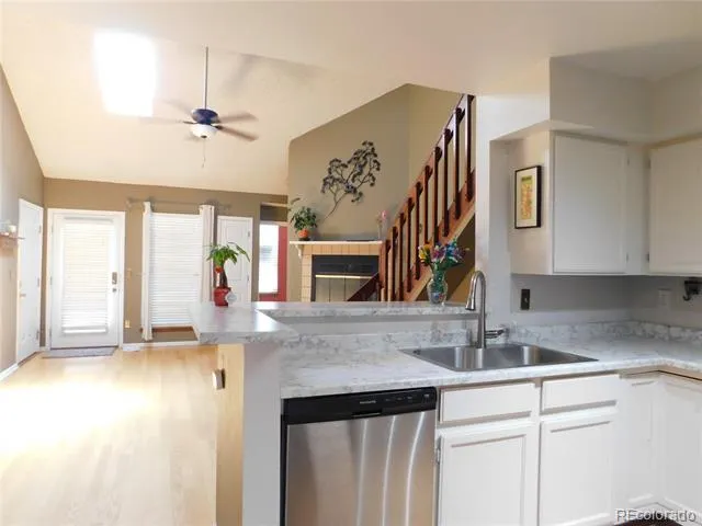 4044 S Carson Street #F Aurora, CO 80014